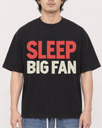 Mockup Boxy Heavyweight Tee Black male close-up 03