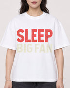 Mockup Boxy Heavyweight Tee White female close-up 03