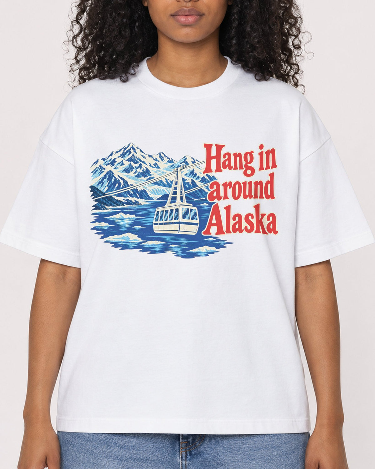 Mockup Boxy Heavyweight Tee White female close-up 05