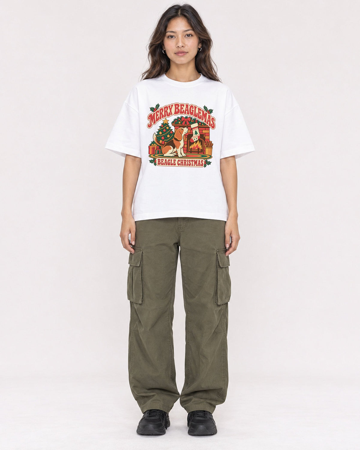Mockup Boxy Heavyweight Tee White female full-body 02