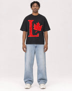 Mockup Boxy Heavyweight Tee Black male full-body 05