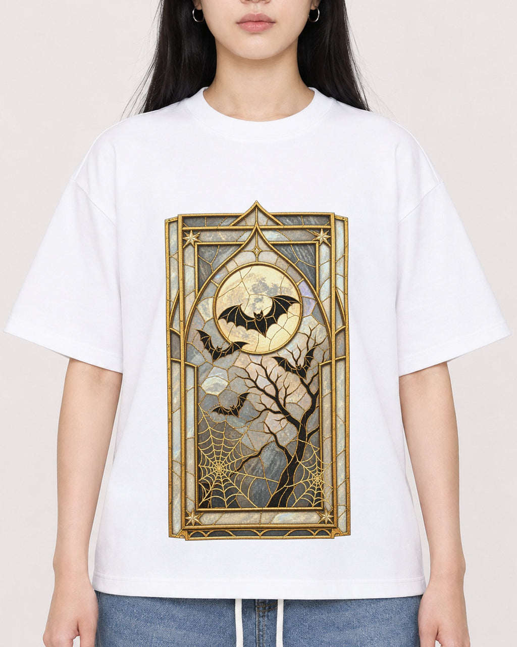 Mockup Boxy Heavyweight Tee White female close-up 01