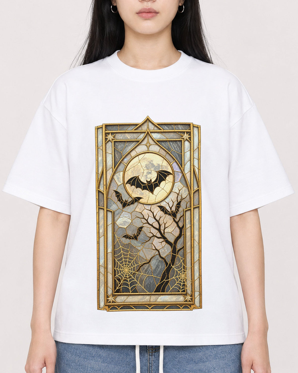 Mockup Boxy Heavyweight Tee White female close-up 01