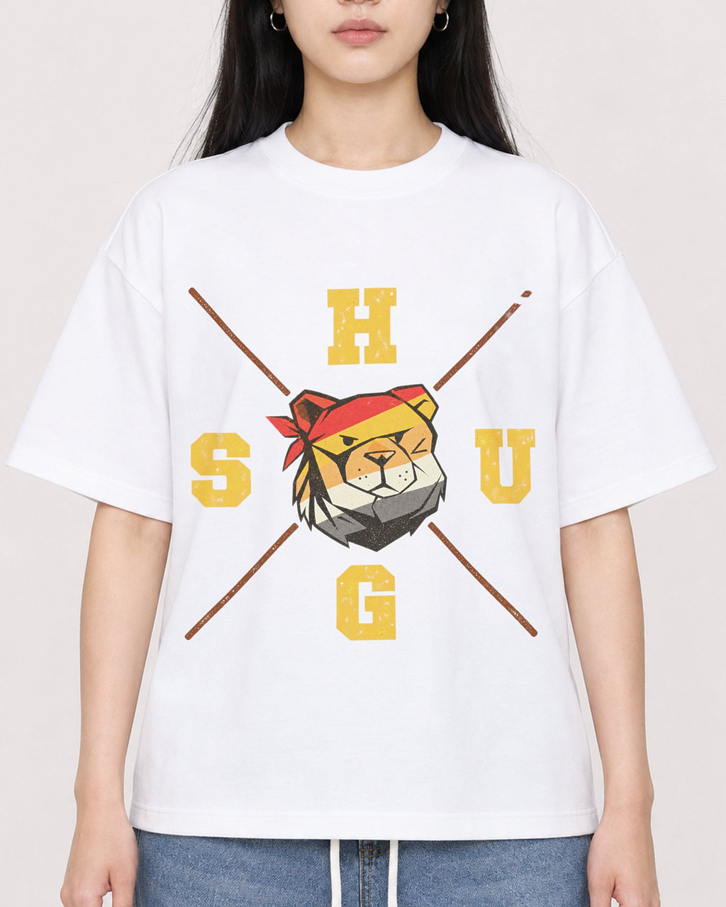 Mockup Boxy Heavyweight Tee White female close-up 01