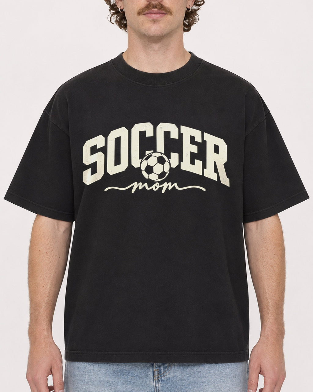 Mockup Boxy Heavyweight Tee Black male close-up 09