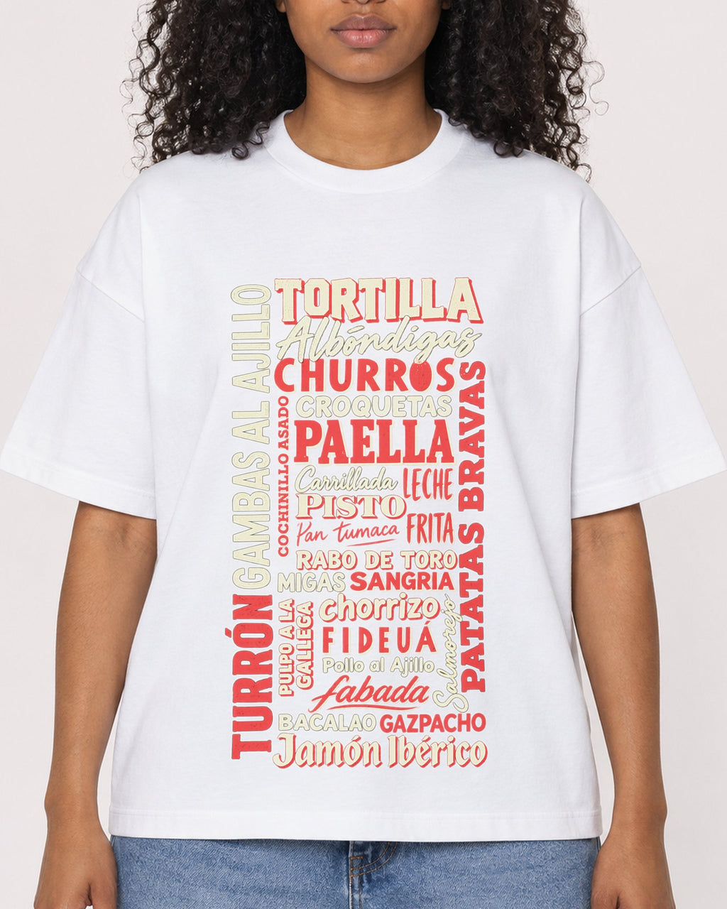 Mockup Boxy Heavyweight Tee White female close-up 05