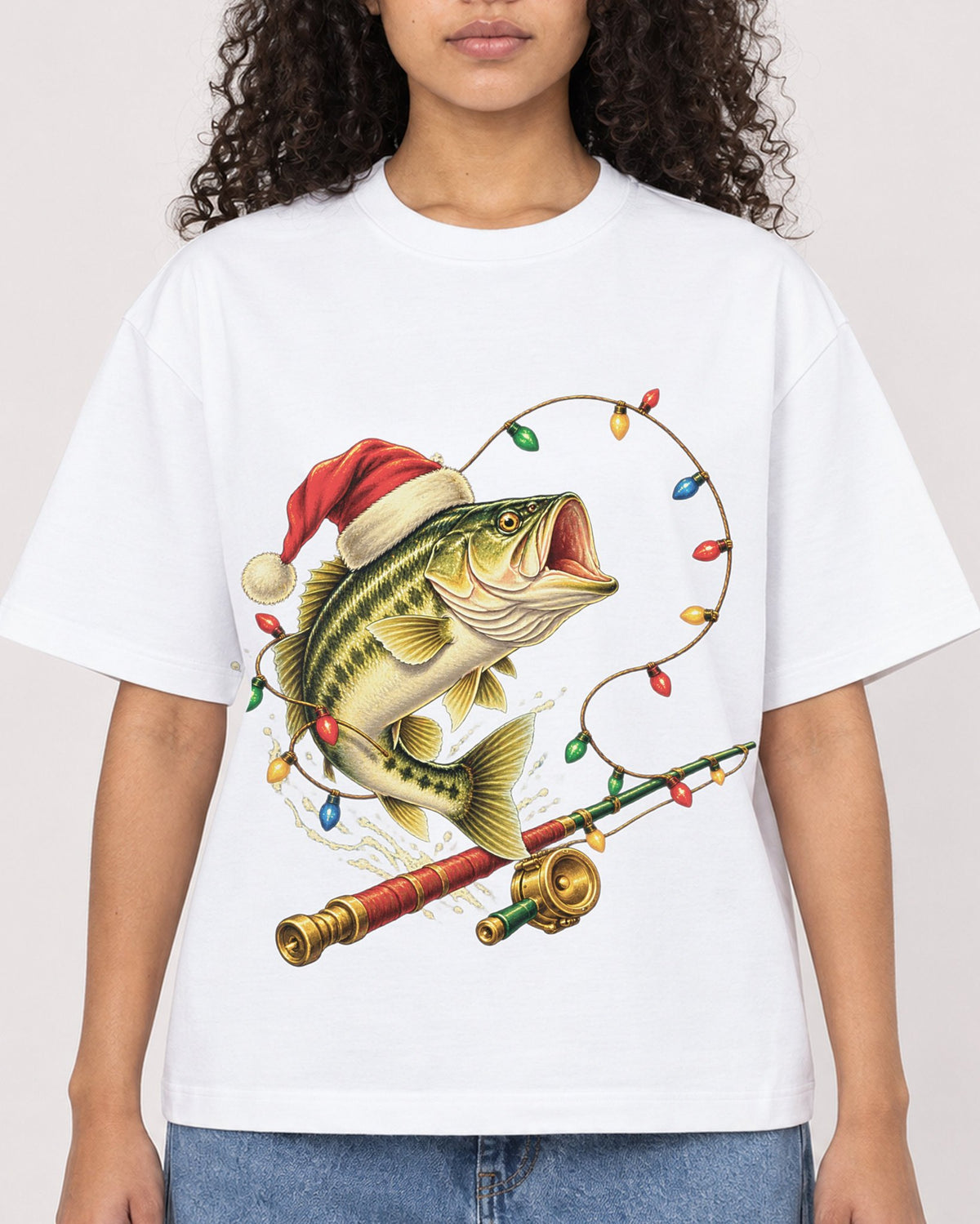 Mockup Boxy Heavyweight Tee White female close-up 10