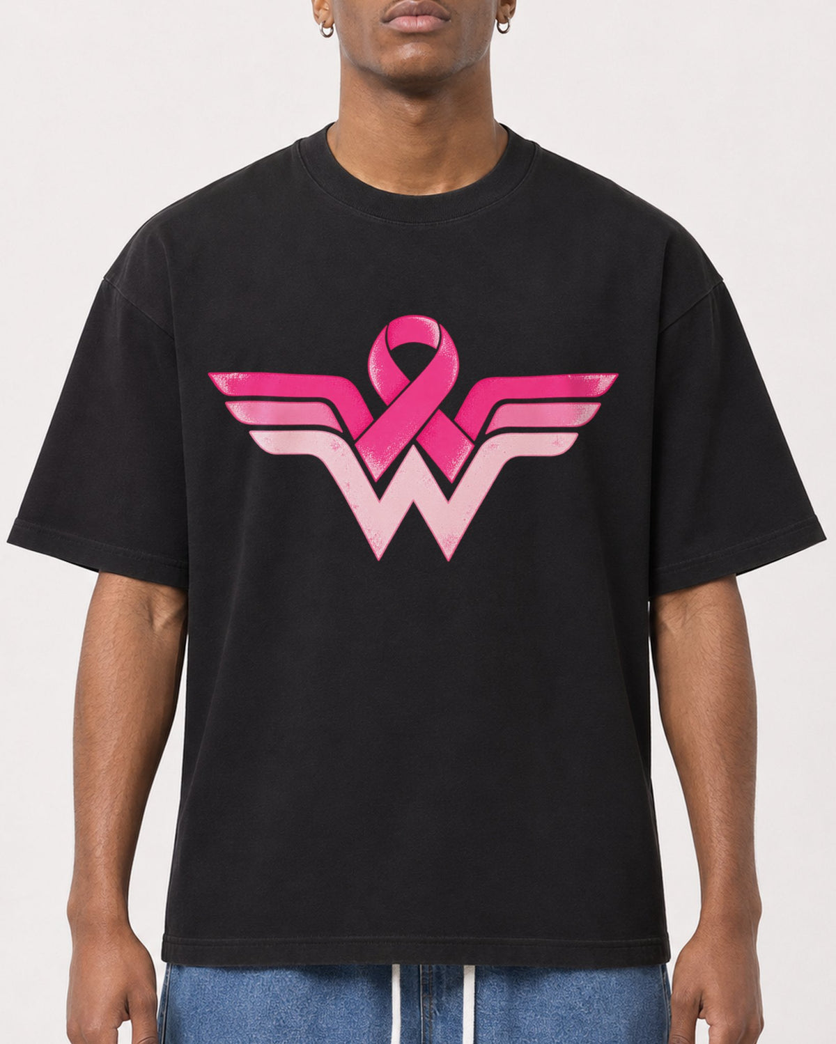 Mockup Boxy Heavyweight Tee Black male close-up 15