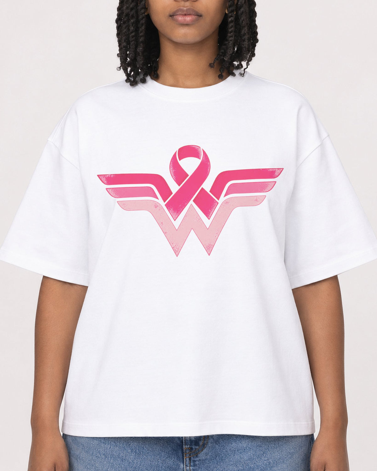 Mockup Boxy Heavyweight Tee White female close-up 15