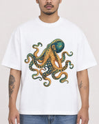 Mockup Boxy Heavyweight Tee White male close-up 12