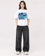 Mockup Boxy Heavyweight Tee White female full-body 03
