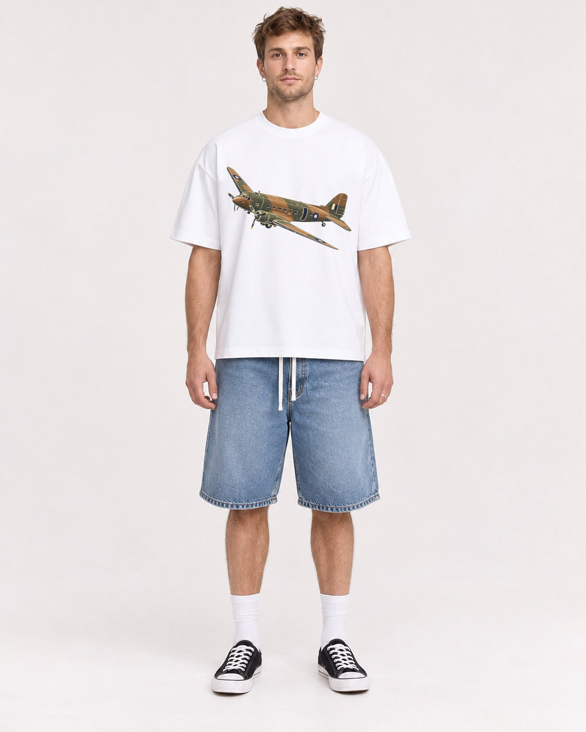 Mockup Boxy Heavyweight Tee White male full-body 08