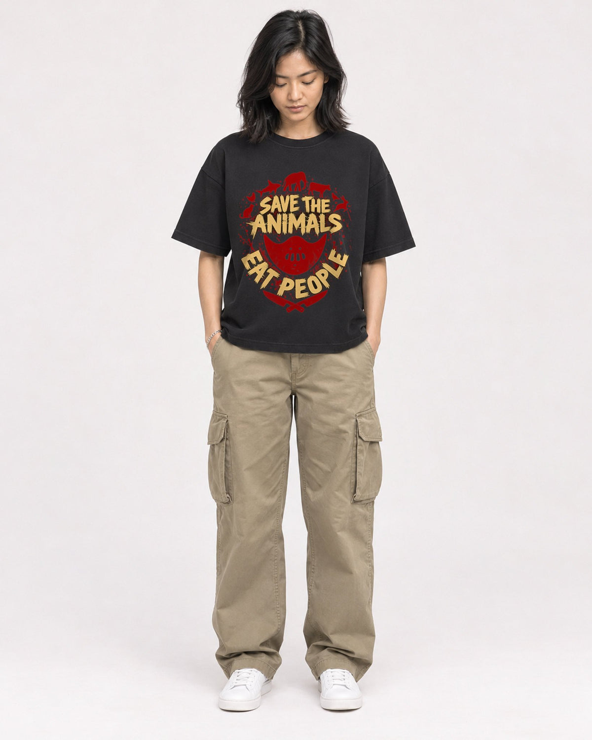 Mockup Boxy Heavyweight Tee Black female full-body 22