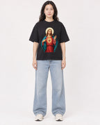 Mockup Boxy Heavyweight Tee Black female full-body 03