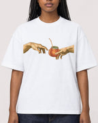 Mockup Boxy Heavyweight Tee White female close-up 04