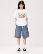 Mockup Boxy Heavyweight Tee White female full-body 01