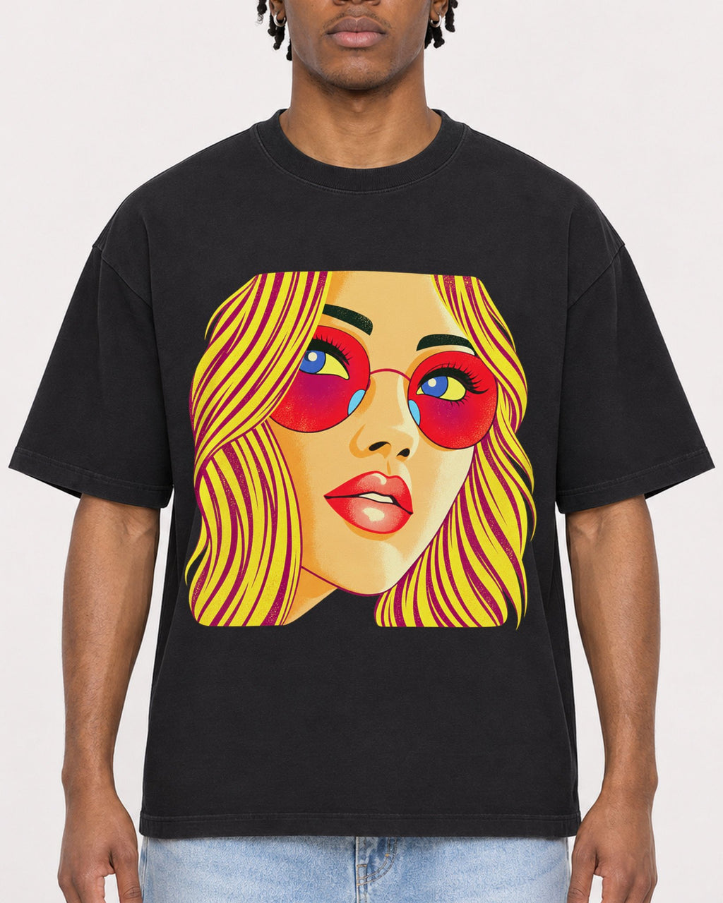 Mockup Boxy Heavyweight Tee Black male close-up 05