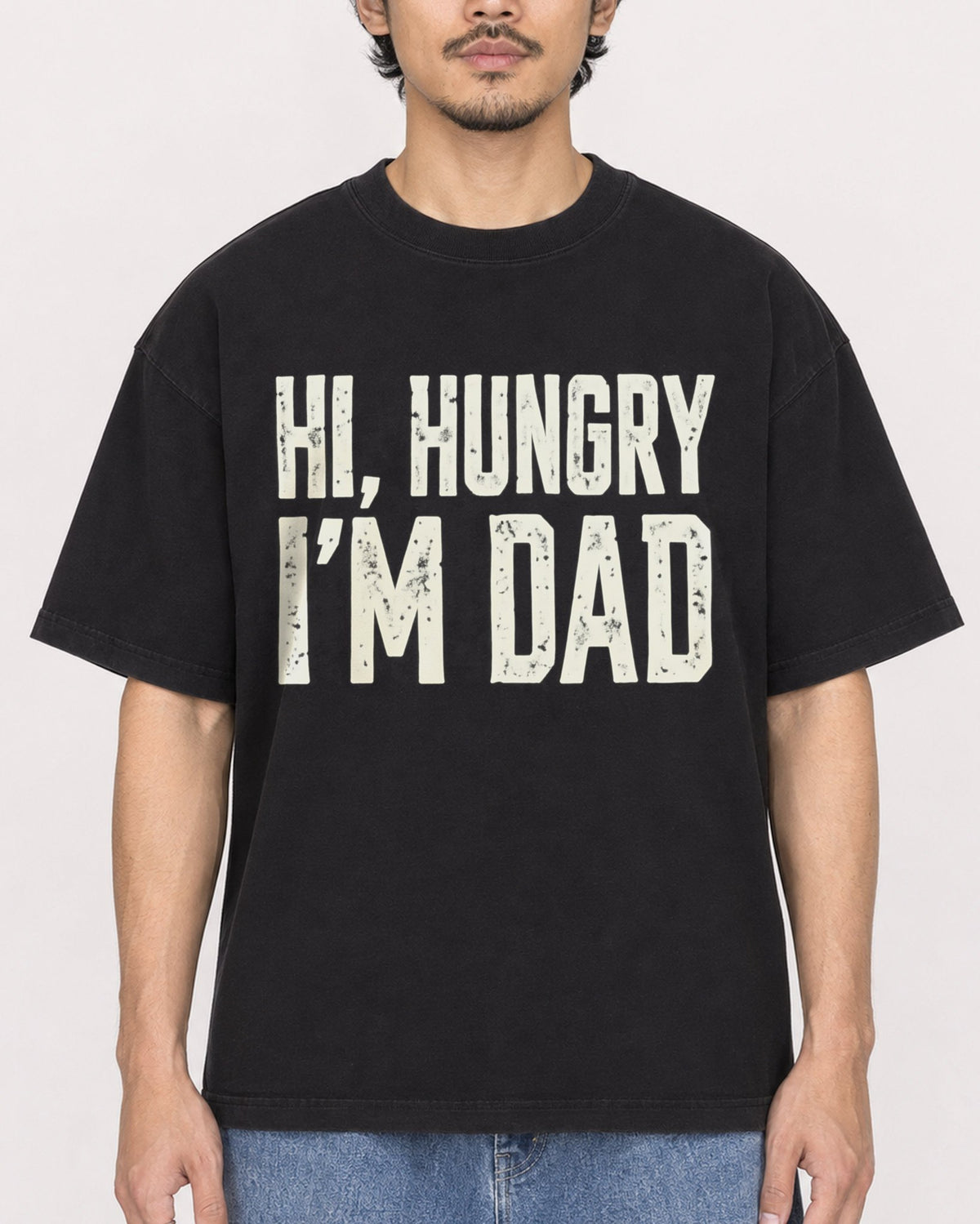 Mockup Boxy Heavyweight Tee Black male close-up 02