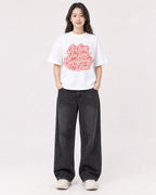 Mockup Boxy Heavyweight Tee White female full-body 03