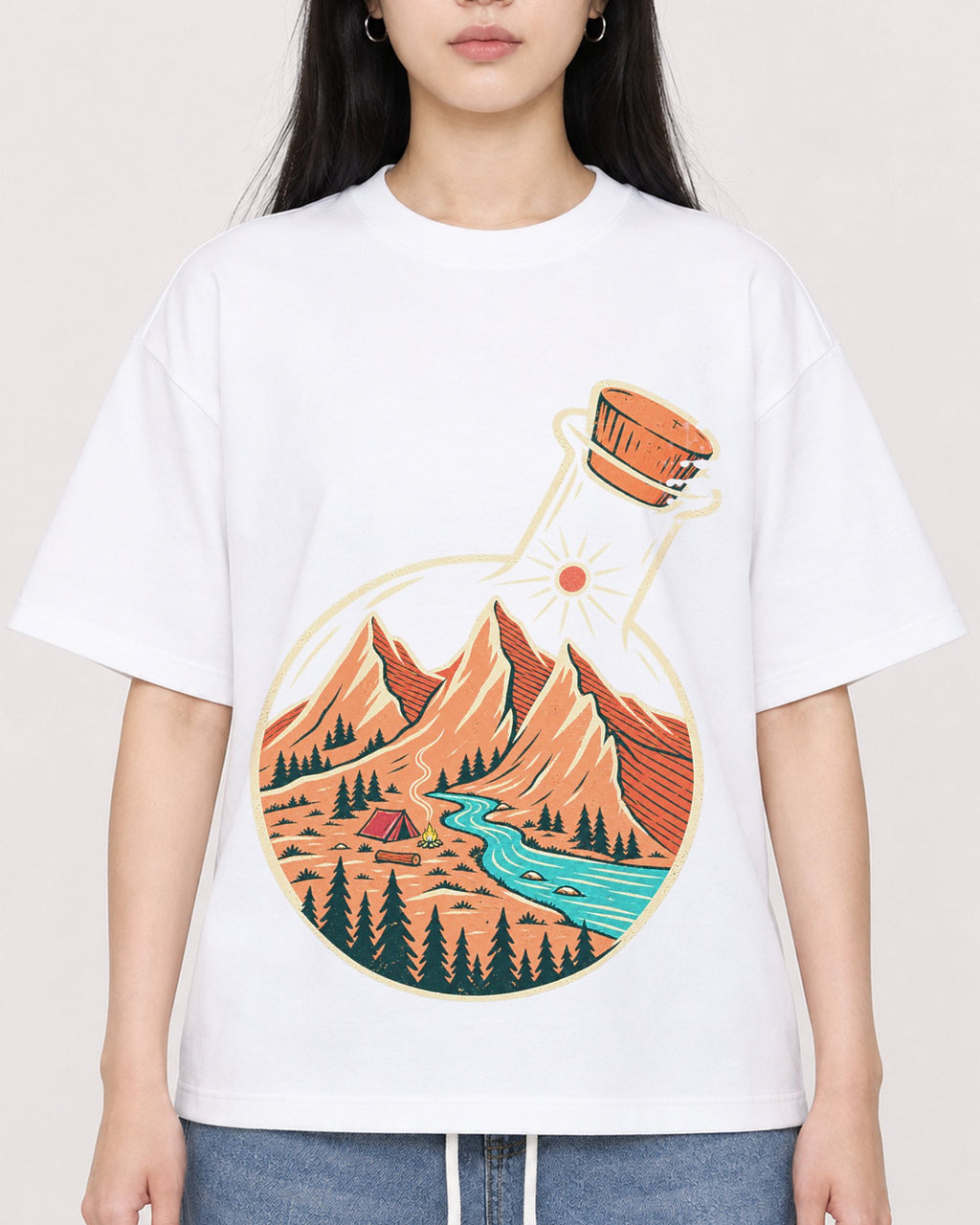 Mockup Boxy Heavyweight Tee White female close-up 01