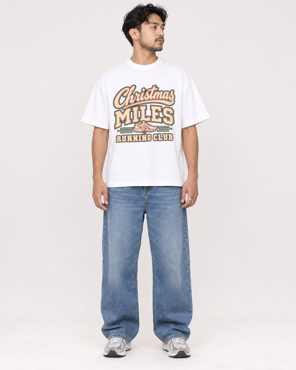 Mockup Boxy Heavyweight Tee White male full-body 02