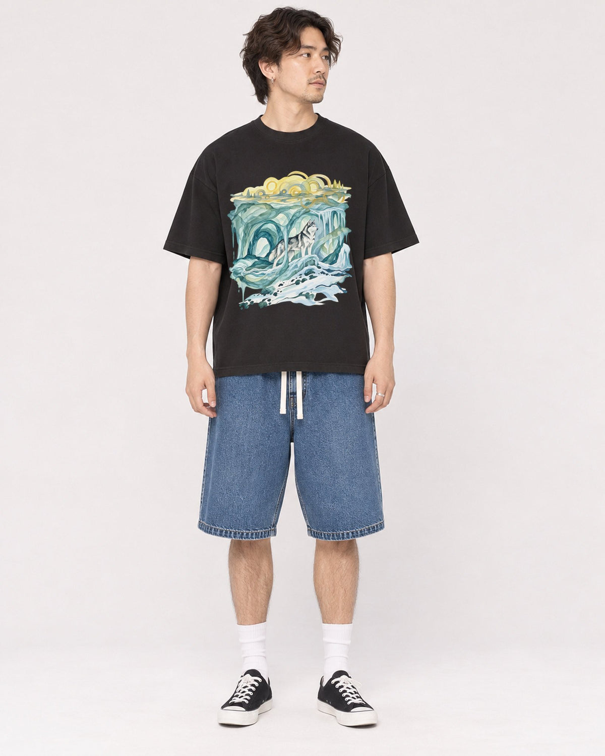 Mockup Boxy Heavyweight Tee Black male full-body 03