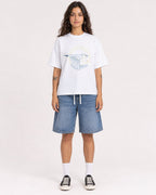 Mockup Boxy Heavyweight Tee White female full-body 06