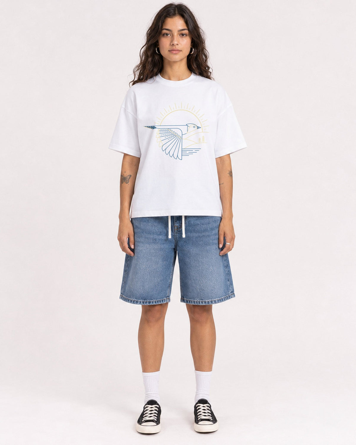 Mockup Boxy Heavyweight Tee White female full-body 06