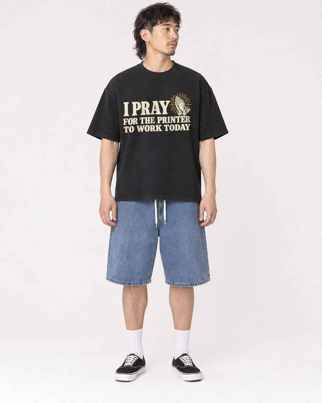 Mockup Boxy Heavyweight Tee Black male full-body 23