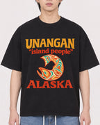 Mockup Boxy Heavyweight Tee Black male close-up 11
