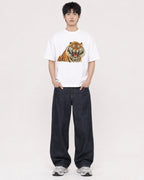 Mockup Boxy Heavyweight Tee White male full-body 01