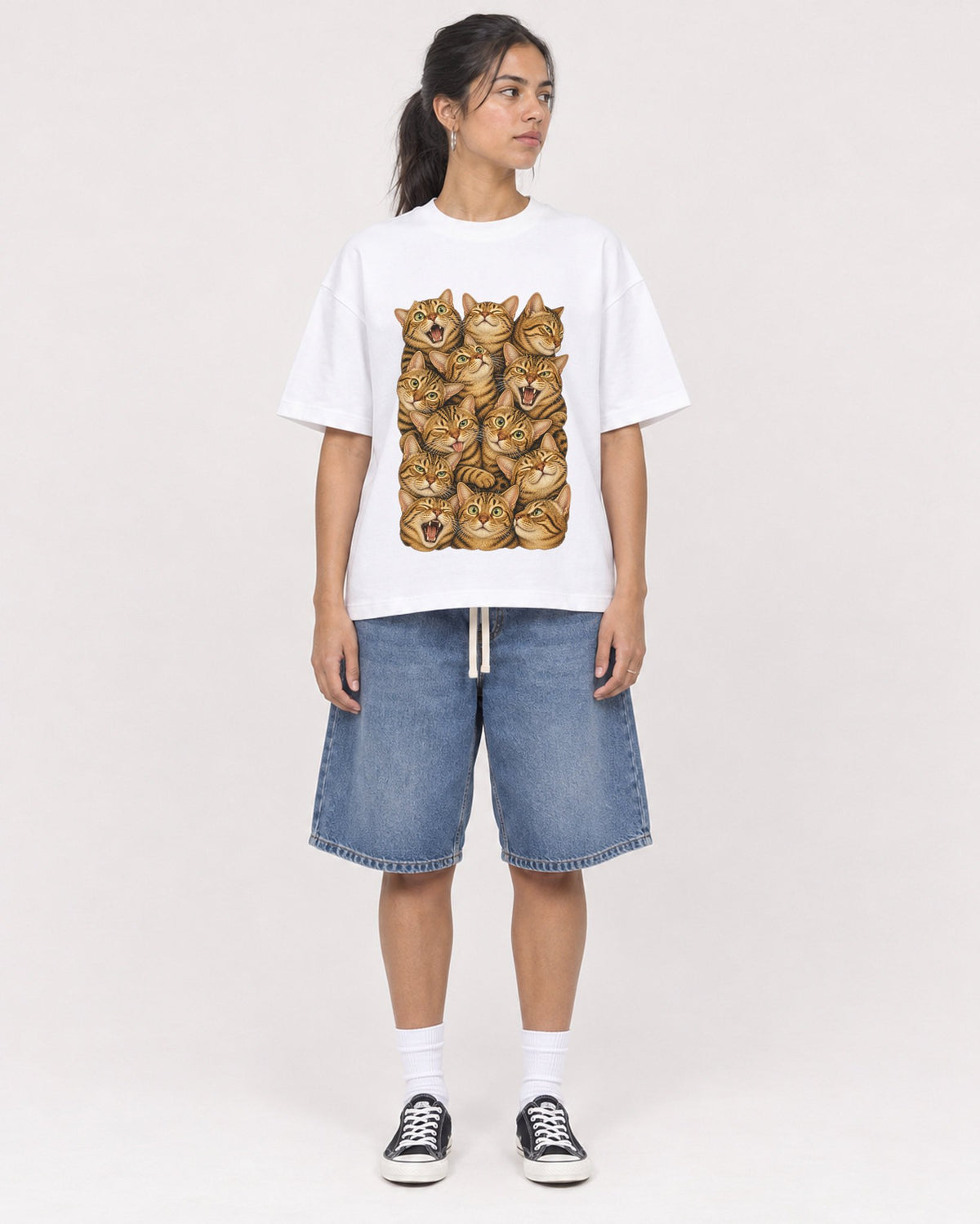 Mockup Boxy Heavyweight Tee White female full-body 16