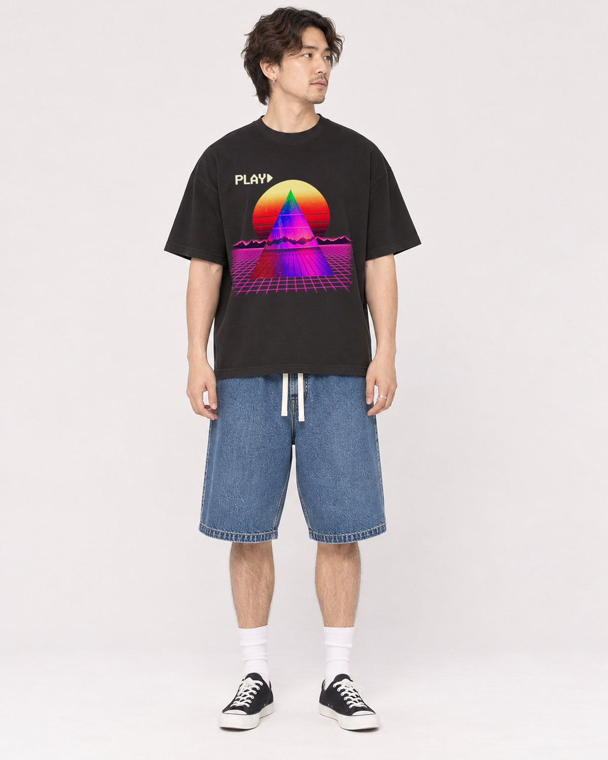 Mockup Boxy Heavyweight Tee Black male full-body 03