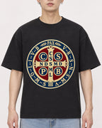 Mockup Boxy Heavyweight Tee Black male close-up 01