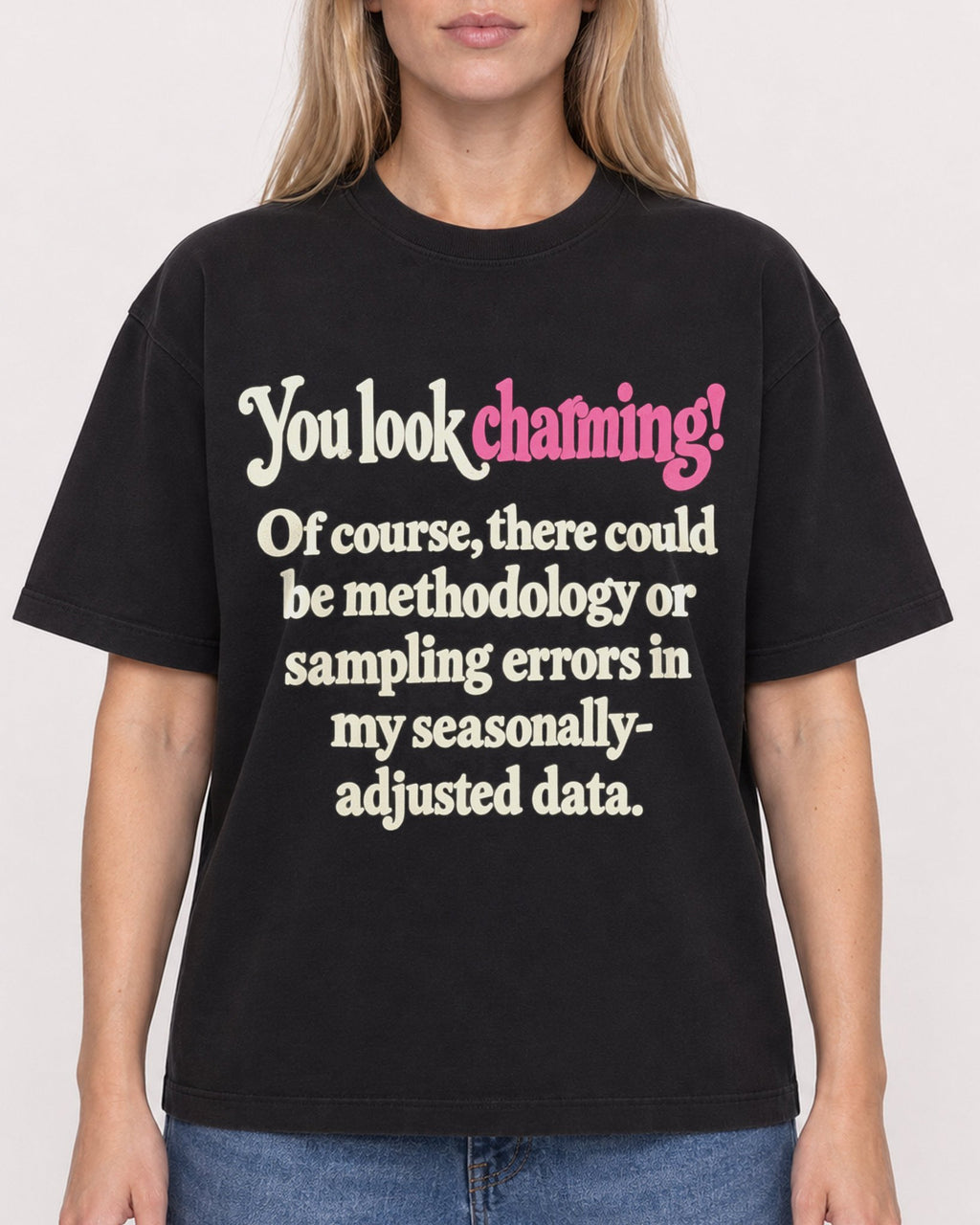Mockup Boxy Heavyweight Tee Black female close-up 08
