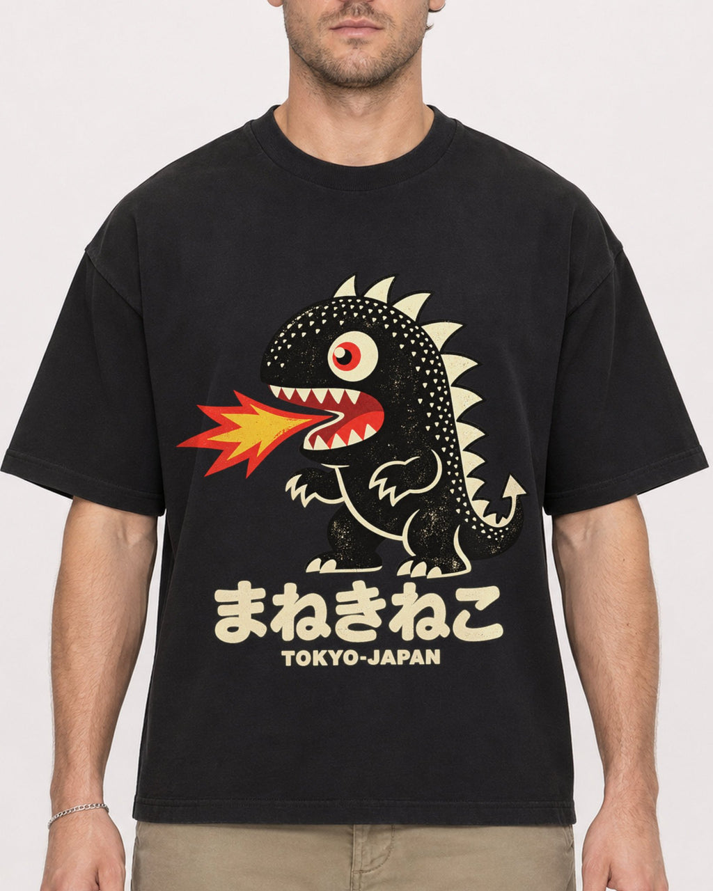 Mockup Boxy Heavyweight Tee Black male close-up 08