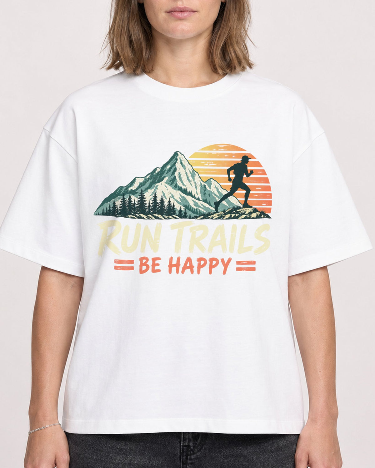 Mockup Boxy Heavyweight Tee White female close-up 38