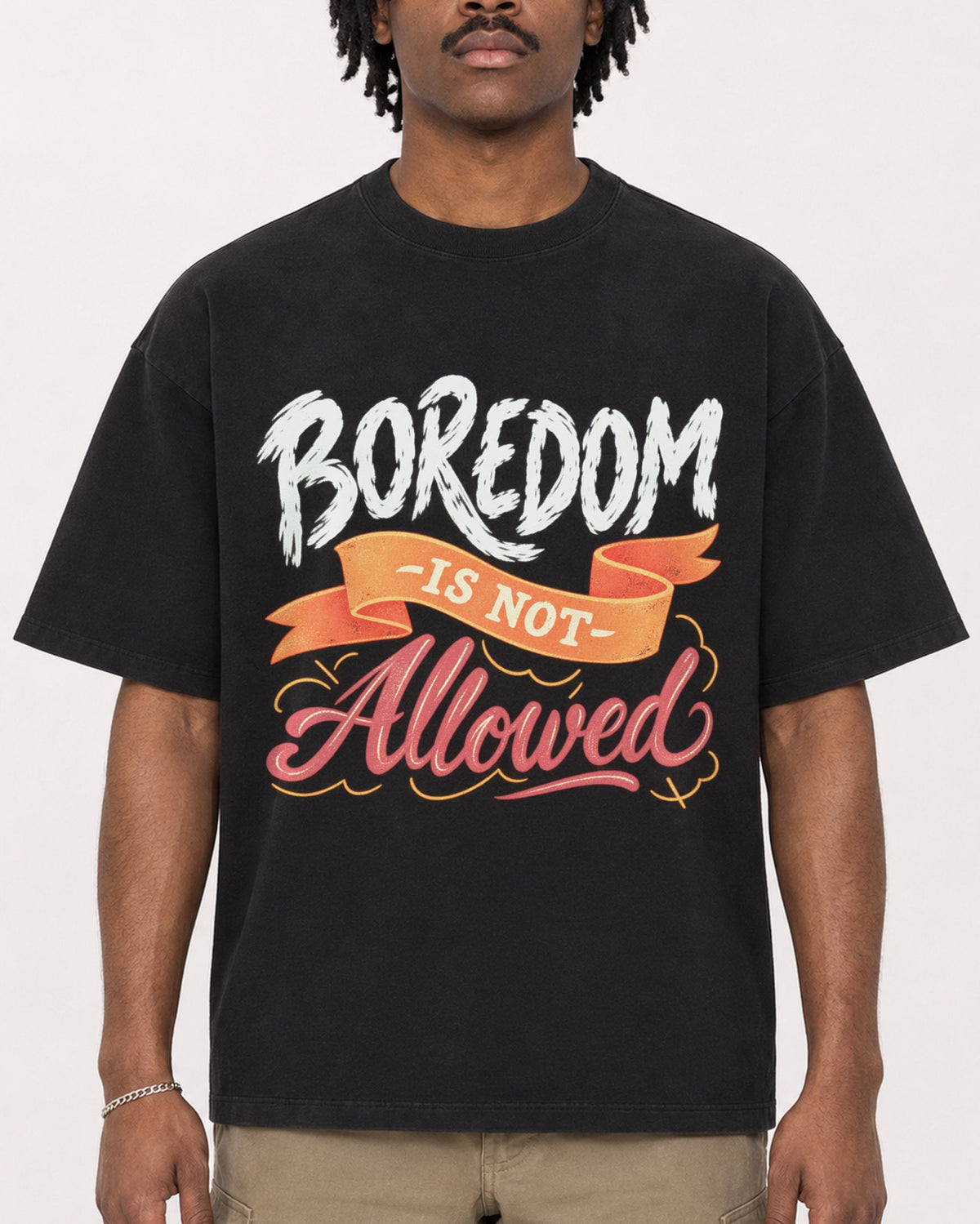 Mockup Boxy Heavyweight Tee Black male close-up 04