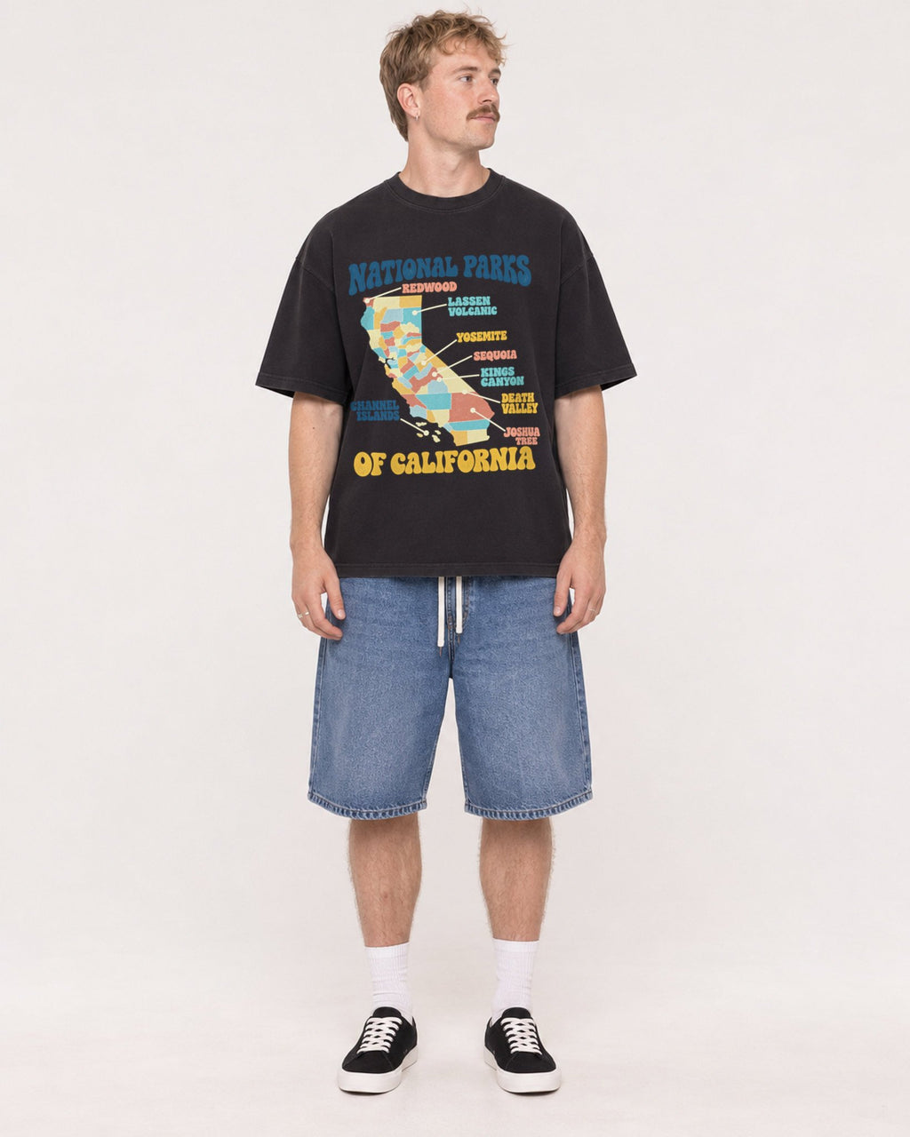 Mockup Boxy Heavyweight Tee Black male full-body 19
