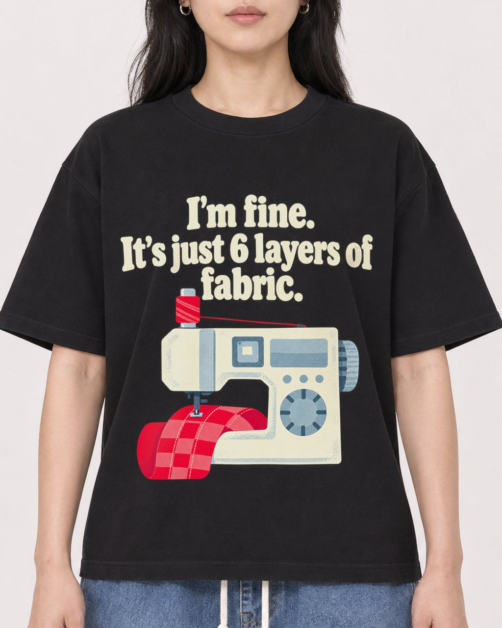 Mockup Boxy Heavyweight Tee Black female close-up 13
