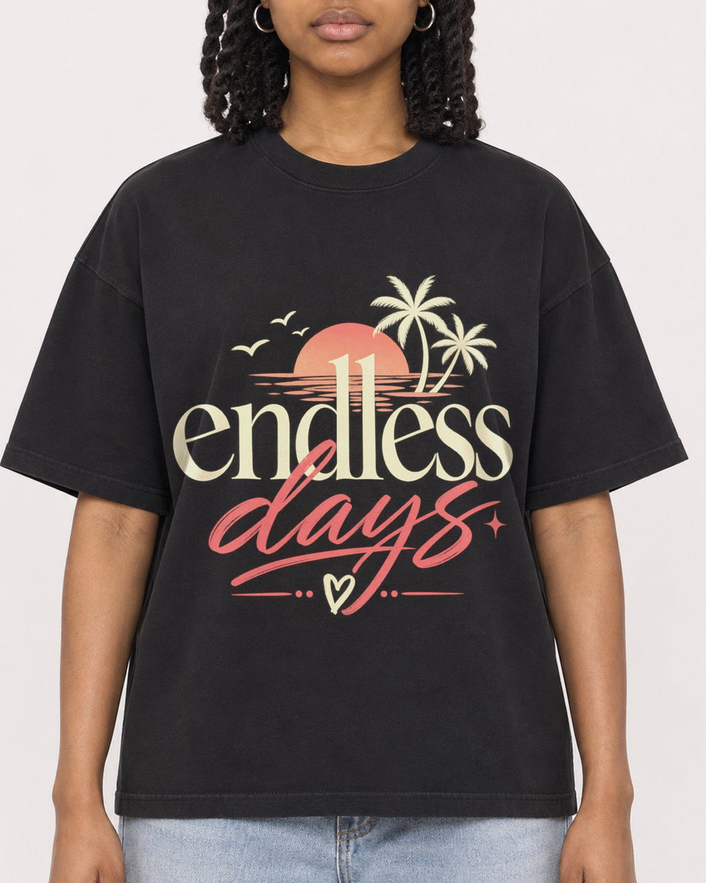 Mockup Boxy Heavyweight Tee Black female close-up 15