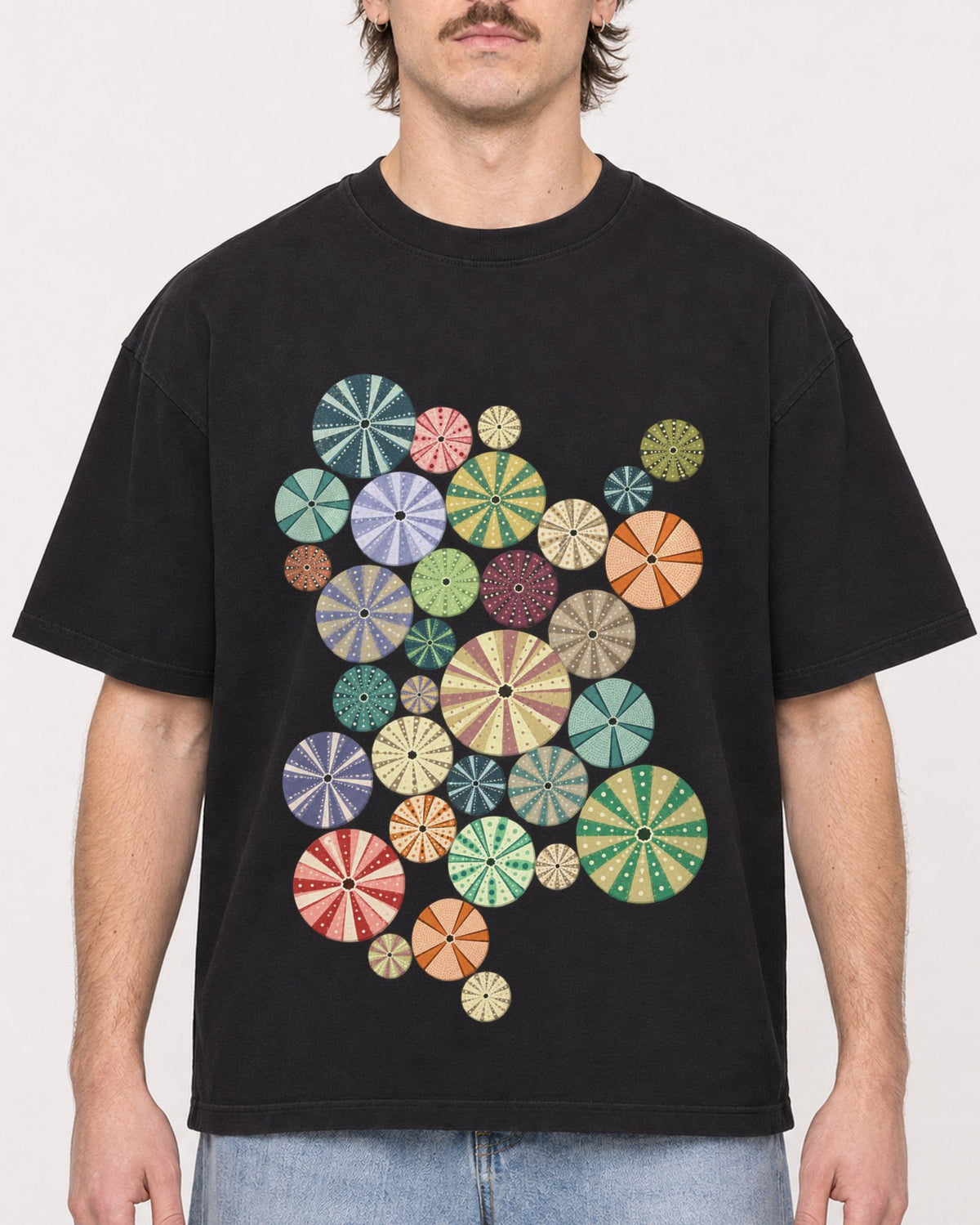 Mockup Boxy Heavyweight Tee Black male close-up 29
