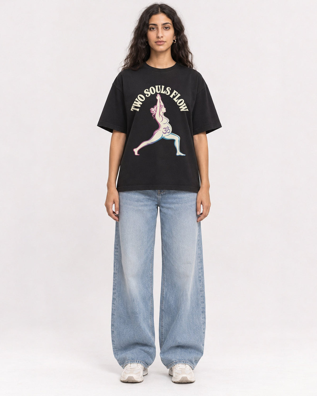 Mockup Boxy Heavyweight Tee Black female full-body 07