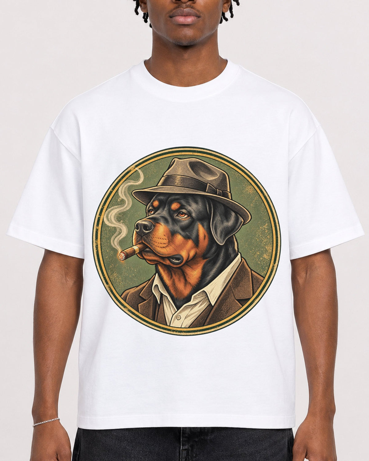 Mockup Boxy Heavyweight Tee White male close-up 05