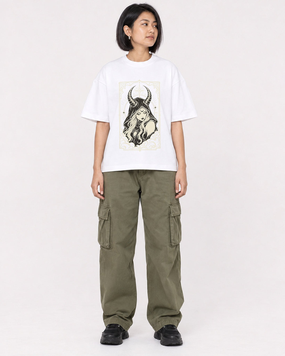 Mockup Boxy Heavyweight Tee White female full-body 32
