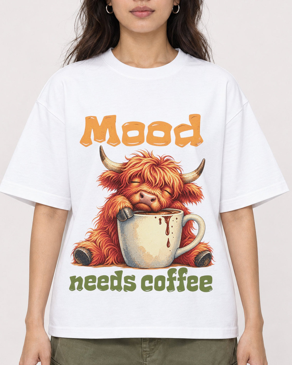 Mockup Boxy Heavyweight Tee White female close-up 02
