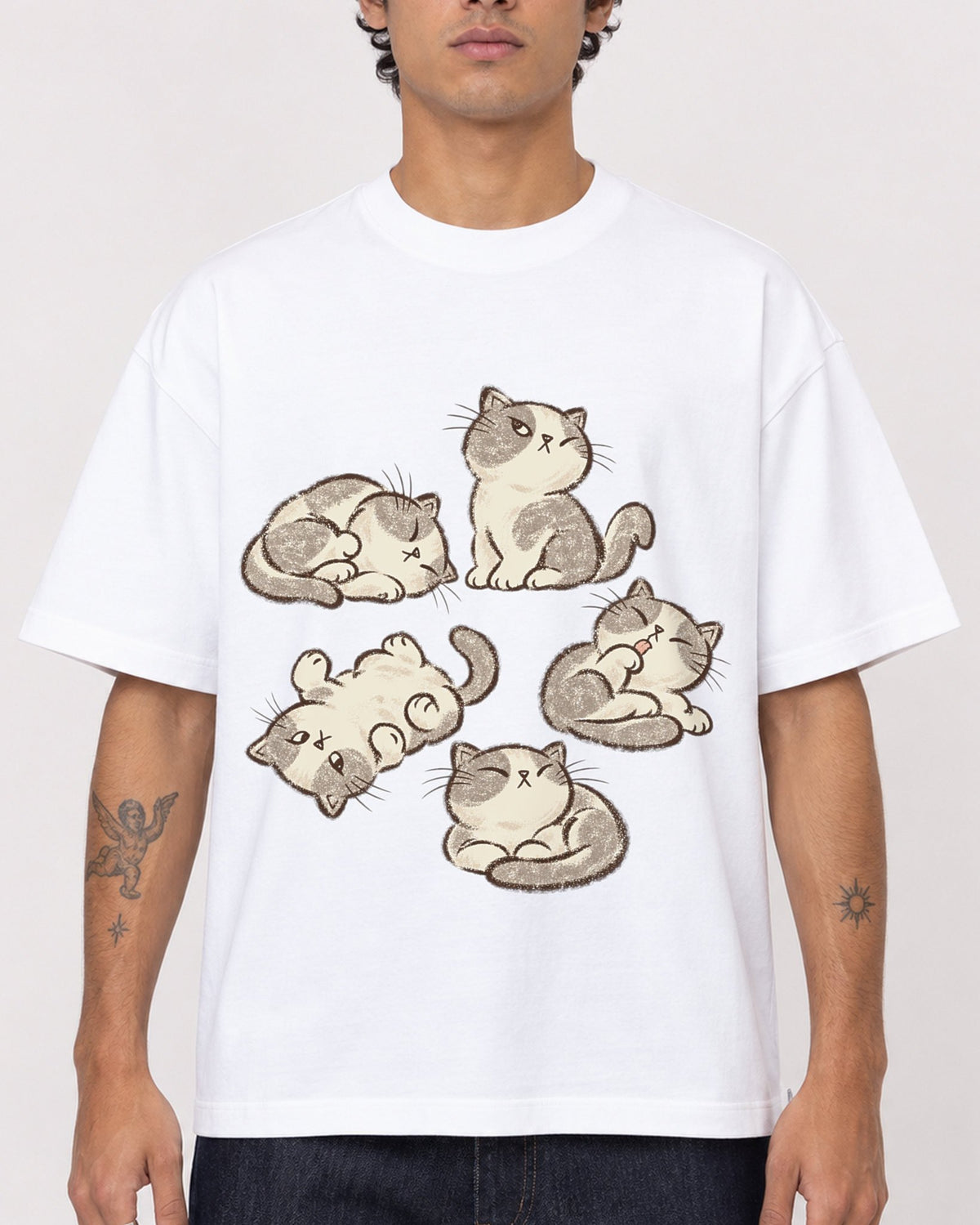 Mockup Boxy Heavyweight Tee White male close-up 06
