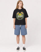 Mockup Boxy Heavyweight Tee Black female full-body 49