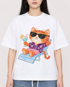 Mockup Boxy Heavyweight Tee White female close-up 01