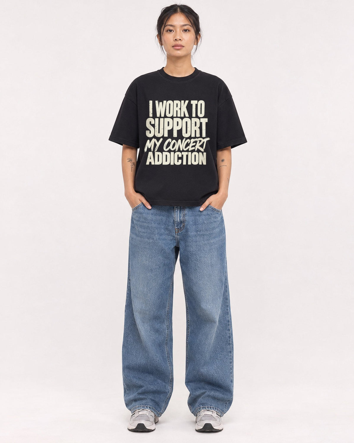 Mockup Boxy Heavyweight Tee Black female full-body 12